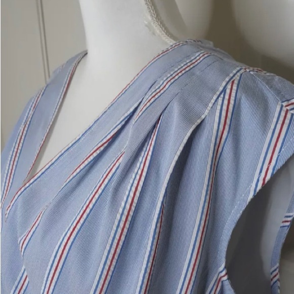 Vineyard Vines Seersucker Nautical Beach Bimini Blue Dress Size 4 NWT - Picture 6 of 9